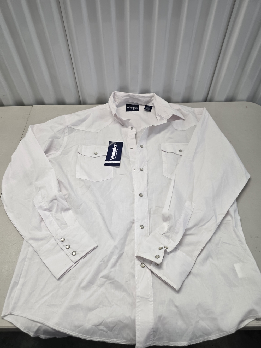 Wrangler White Classic Fit Pearl Snap Shirt Men's Size Large NWT